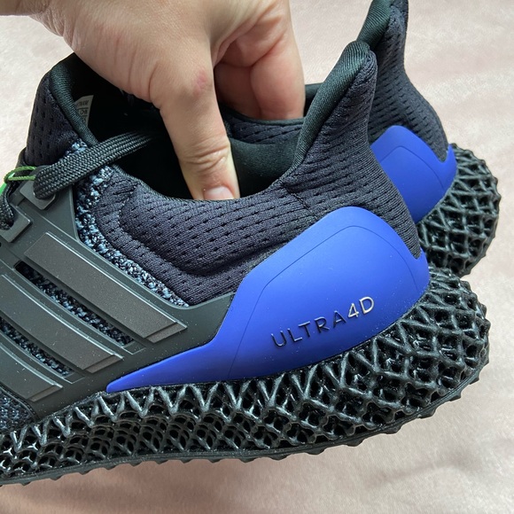 Ultraboost 4D adidas sneaker size 9.5 NEW main image 11